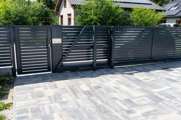 Best Residential Paver Driveway  in Paris, KY