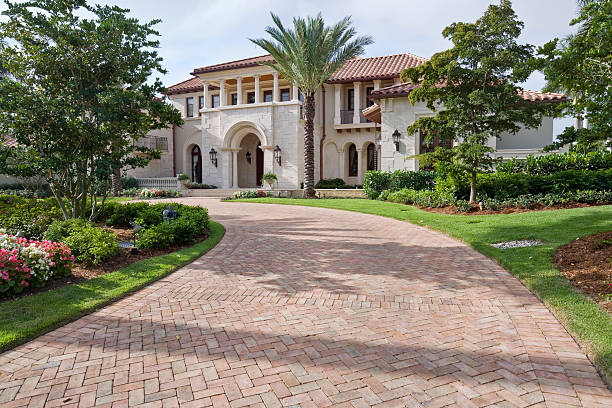 Reliable Paris, KY Driveway Pavers Solutions